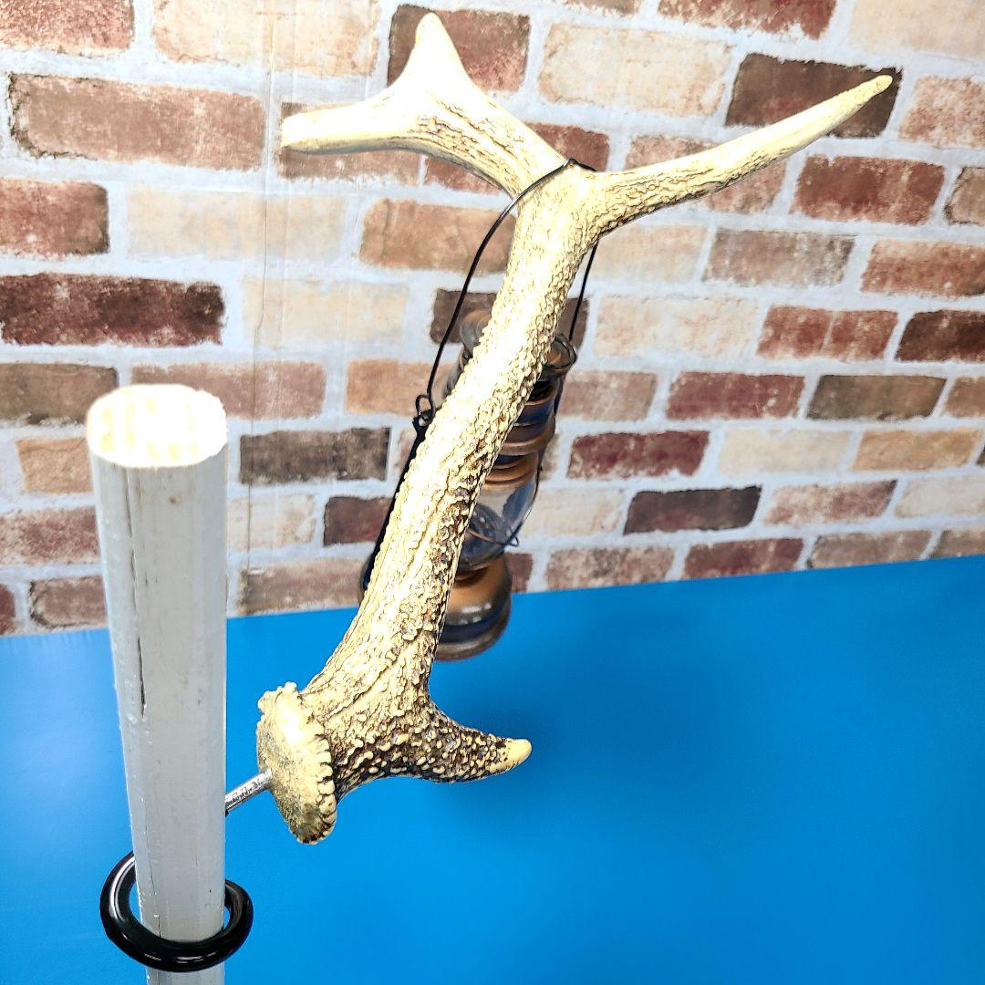 No590【20ミリ～25ミリ用】鹿の角、ランタンハンガー【無骨】