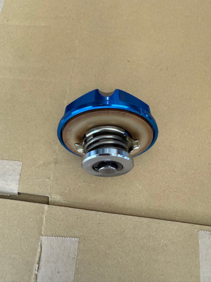 b*o様 JZX 1JZ オイルフィラーキャップ チェイサー マーク2 トラスト