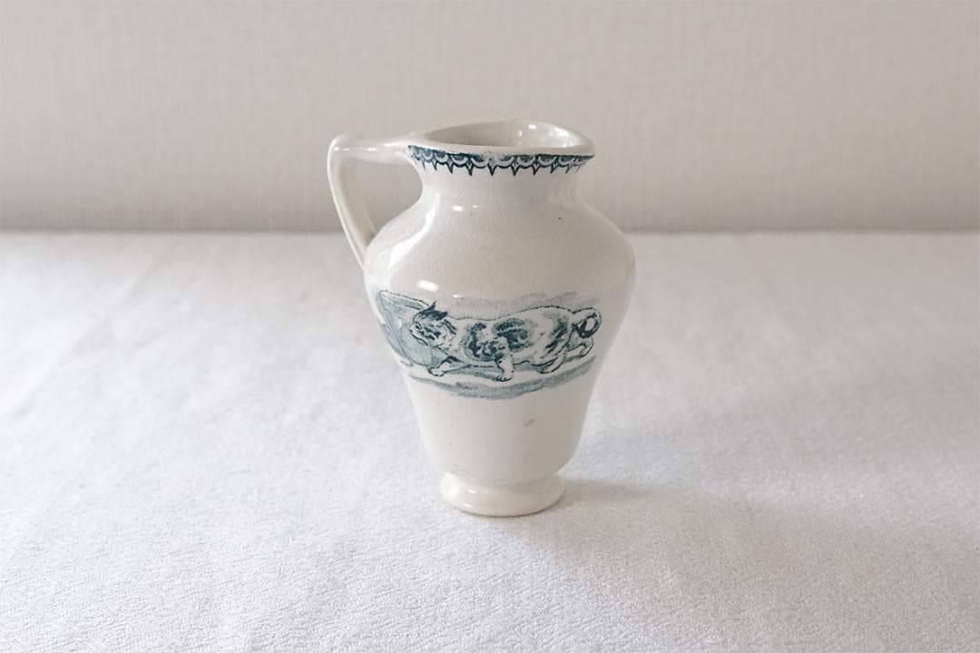 フランスアンティーク　クレイユモントロー　猫　ピッチャー　 7.9cm