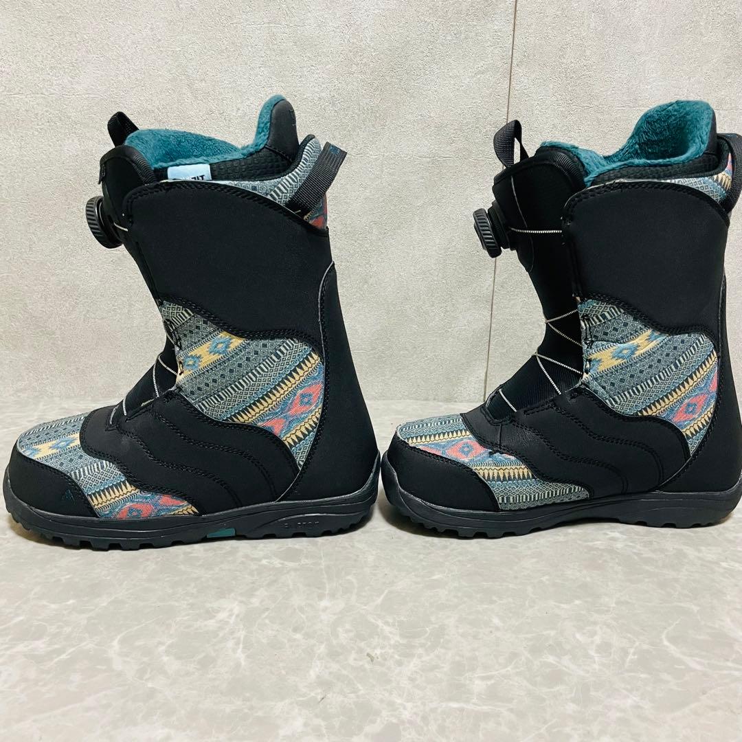 未使用　BURTON バートン　スノーボード　MINT 23cm レディース