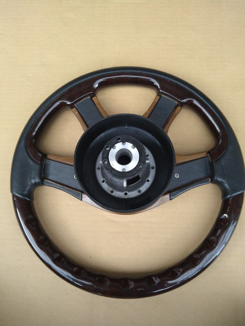 Fabulous ステアリングホイール ダークウッド