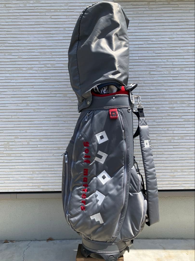 martin⭐︎オノフONOFFグレー キャディバッグ 収納ポケット付き