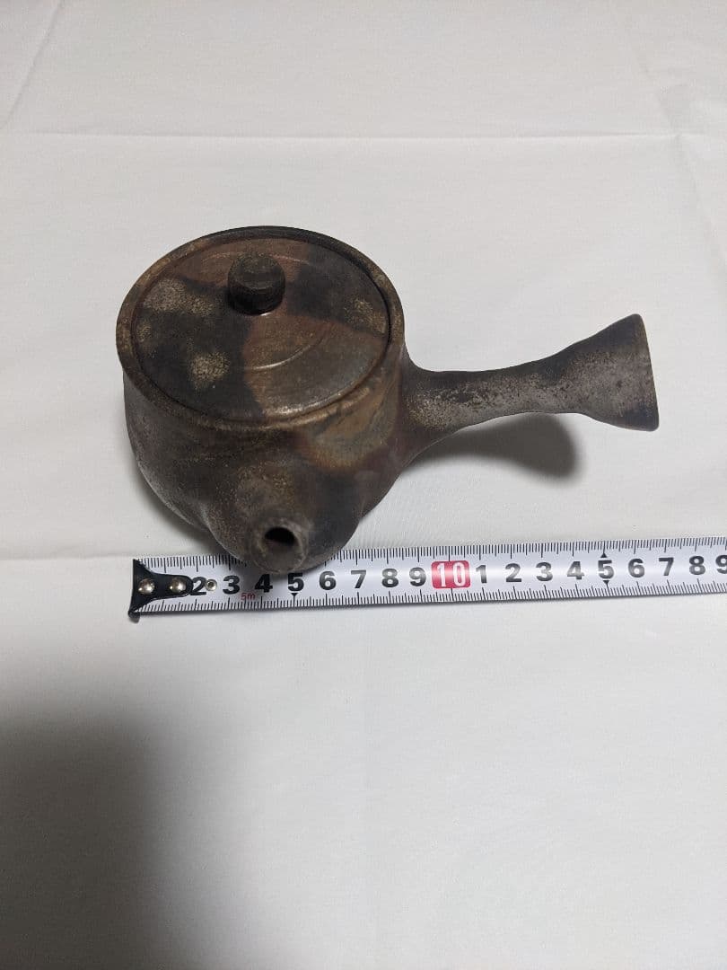 急須（陶印あり）箱なし、説明書なし。