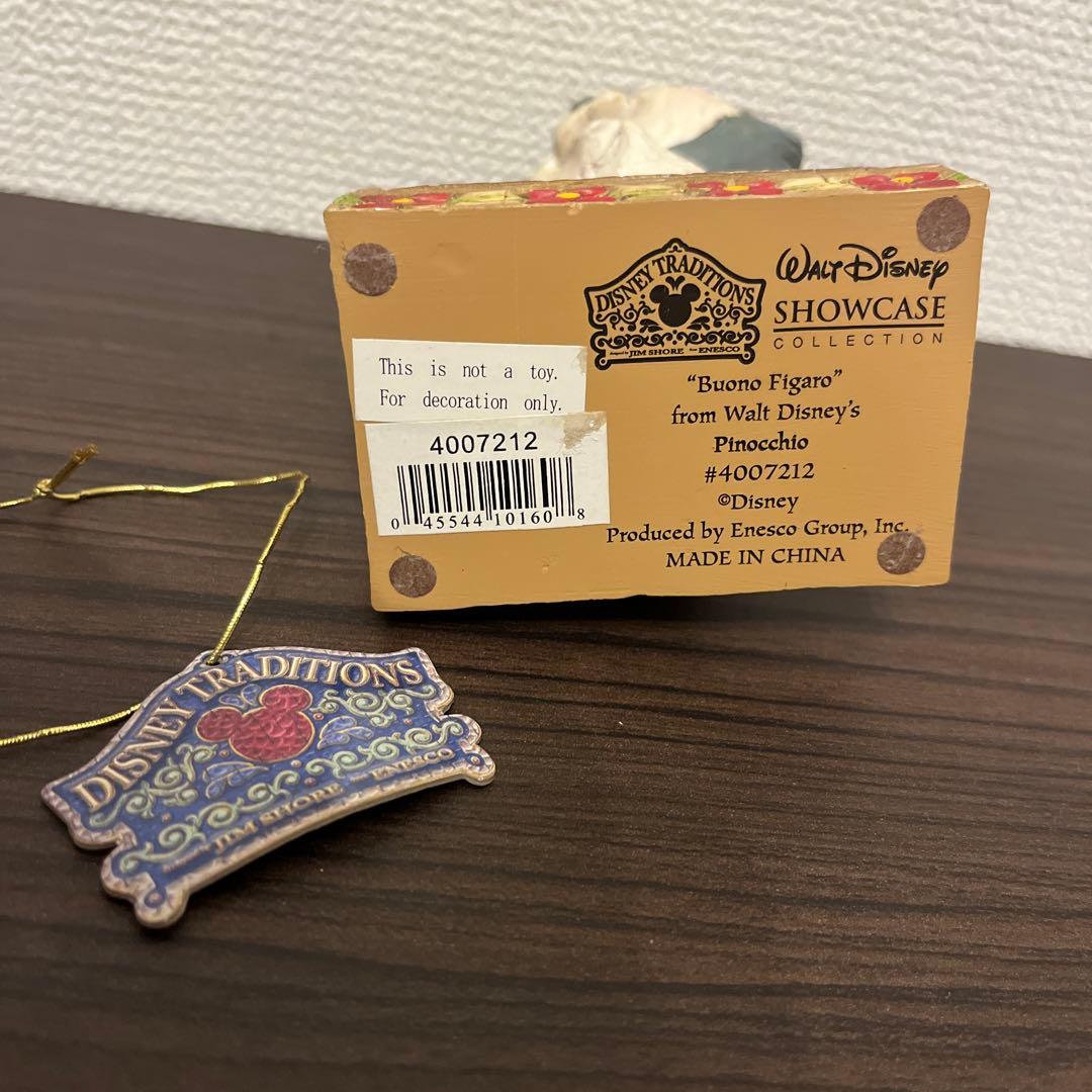 ディズニー トラディション　フィギュア　置き物　フィガロ　ピノキオ