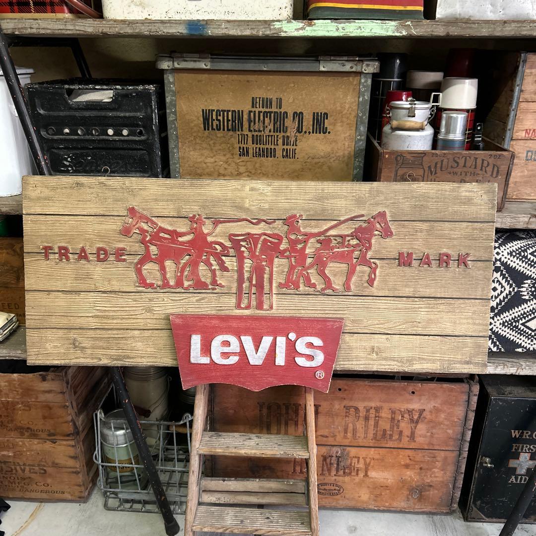 【希少】リーバイス Levi's 大型看板 ウッドサイン 店舗什器 非売品 レア