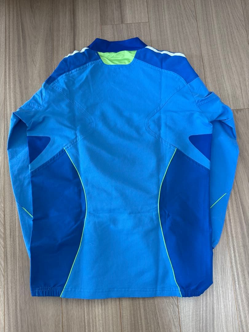 【サッカー日本代表】2011 選手着用モデルトレーニングウェア（上下）