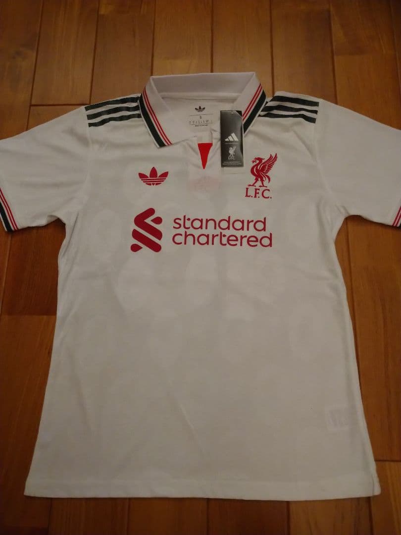 リバプール アディダス ユニフォーム 新品未使用 Sサイズ