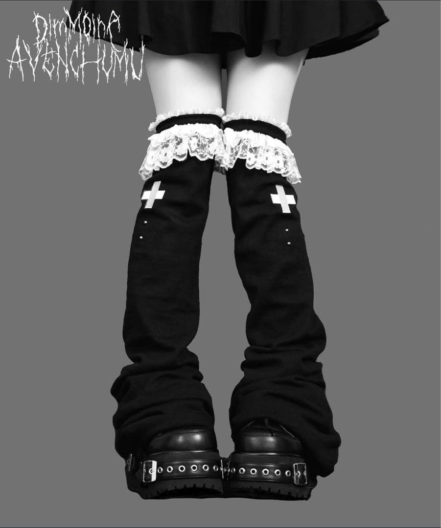 DimMoire×AVENCHUMU レッグウォーマー　Black×White