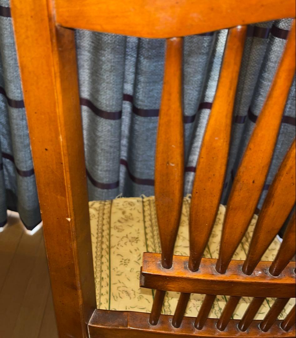 リンホーリン椅子　④