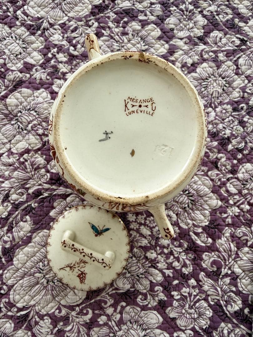 フランスアンティーク陶器リュネビィルmesangeシュガーポット