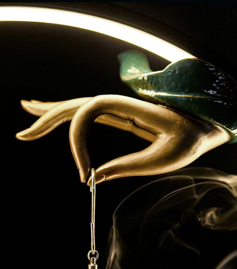 禅の意  加護を平安を保つ    陶磁器  仏手蓮の花香炉