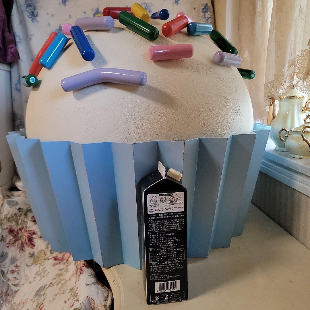 巨大スイーツオブジェ　カップケーキ型置物　最長径69cm　イベント展示使用品