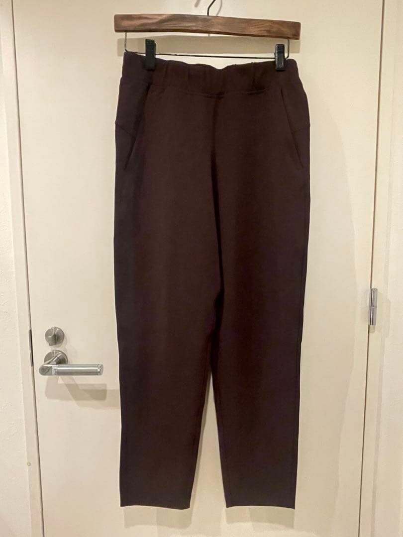 Luxtreme スリムフィットパンツ アジアフィット　サイズS