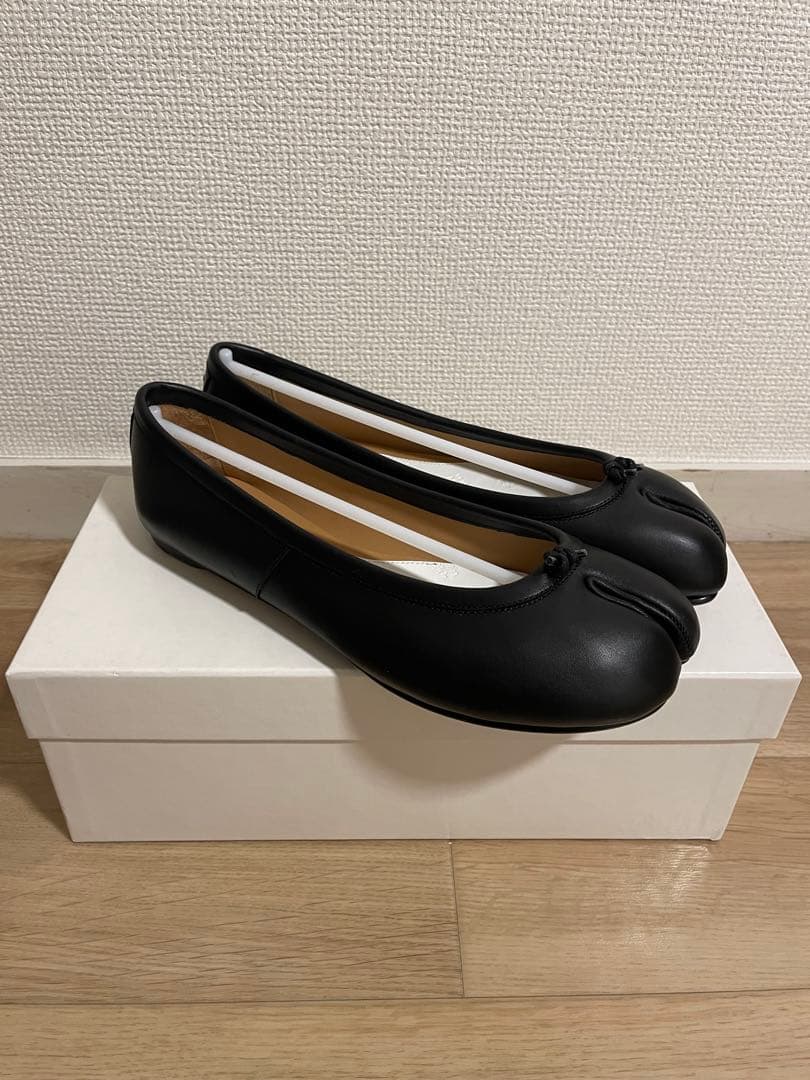 メゾンマルジェラ　タビバレエシューズ　ブラック　サイズ３７