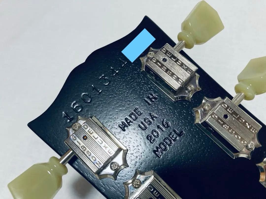 Gibson Les Paul Tribute Gold Top 新品同等品