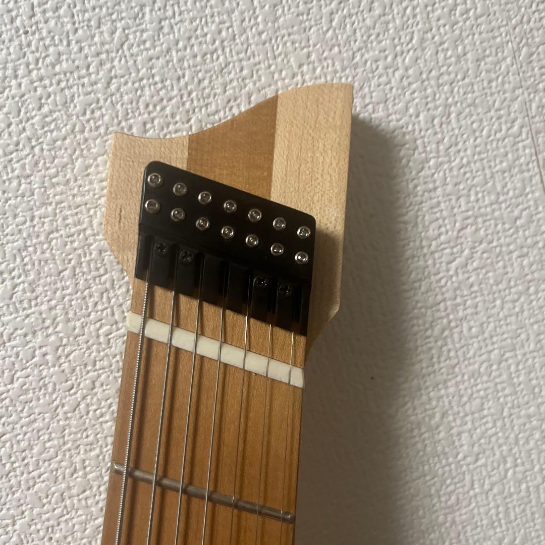 7弦ヘッドレスギター