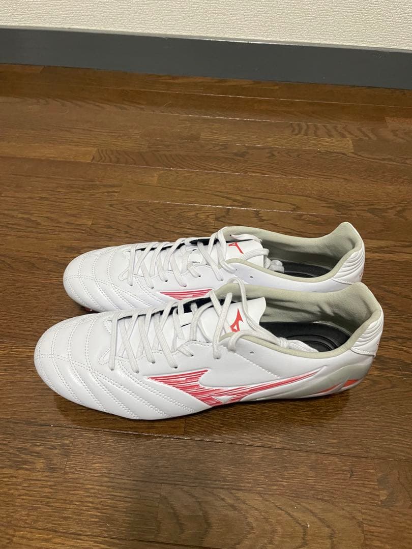 サッカースパイク モナルシーダNEO3 P1GA242260 28.0cm