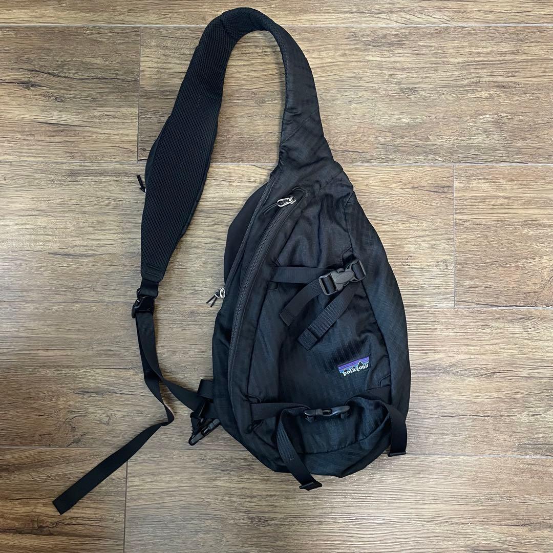 パタゴニア アトムスリング 旧型 ブラック ボディバック ショルダーバッグ