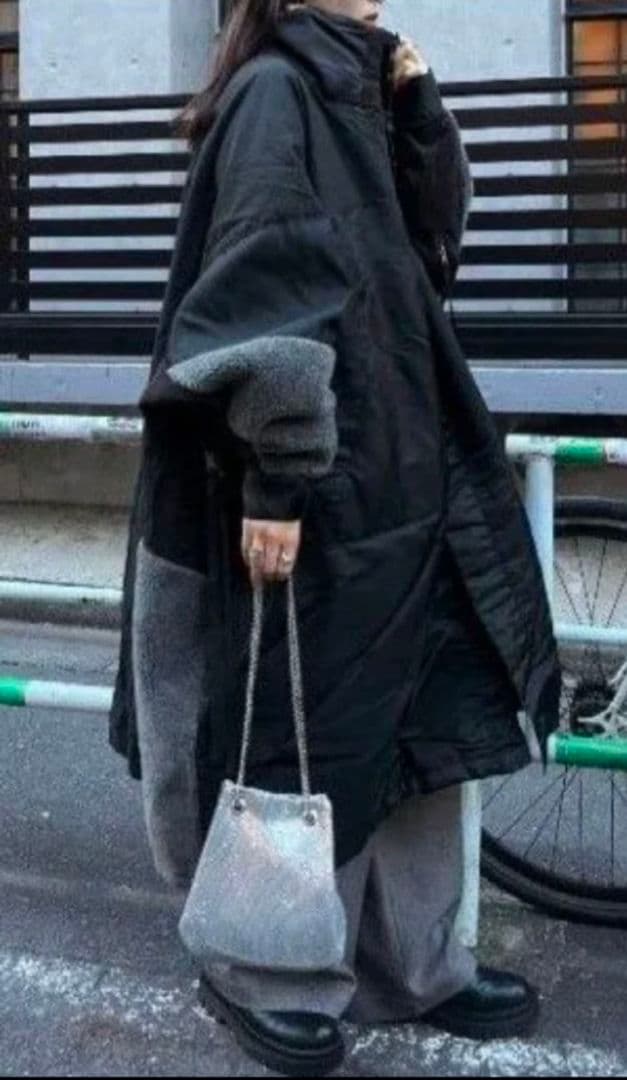 【お値下げ！】【新品】etsinta/エシンタ モンスター中綿オーバーコート