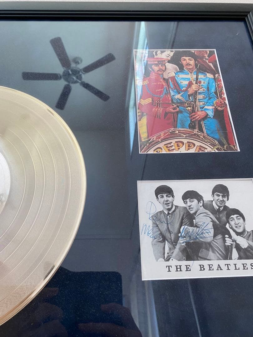 ビートルズ  ポール・マッカートニー＆リンゴ・スター直筆サイン入り　鑑定書付