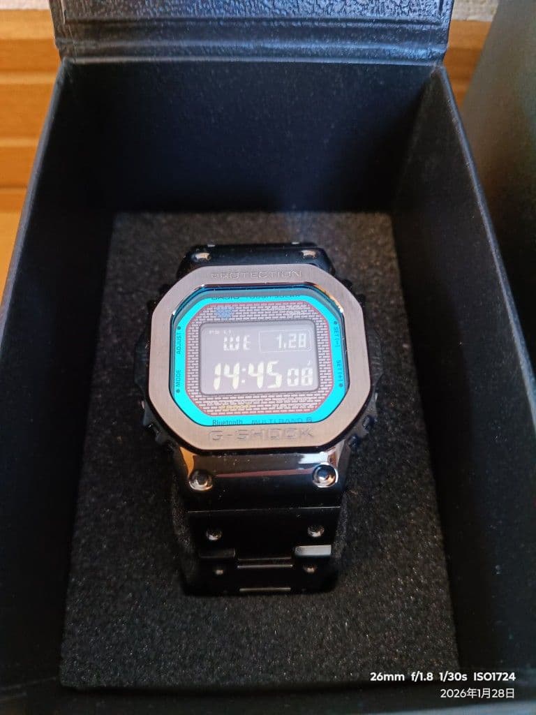 僕*ん様 G-SHOCK GMW-B5000BPC-1 ブラックメタリックUSE