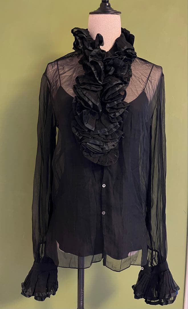 ✨ Ralph Laurenフリル　ブラウス 100% シルク✨