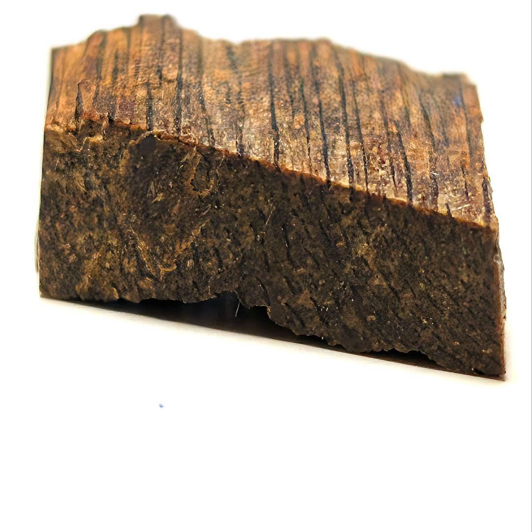 〈伽羅〉 ０．７グラム　聞香　香木　沈香　香道