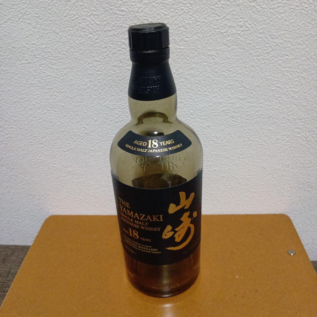 山崎 18年 シングルモルトウイスキー 750ml 空瓶　化粧箱付き