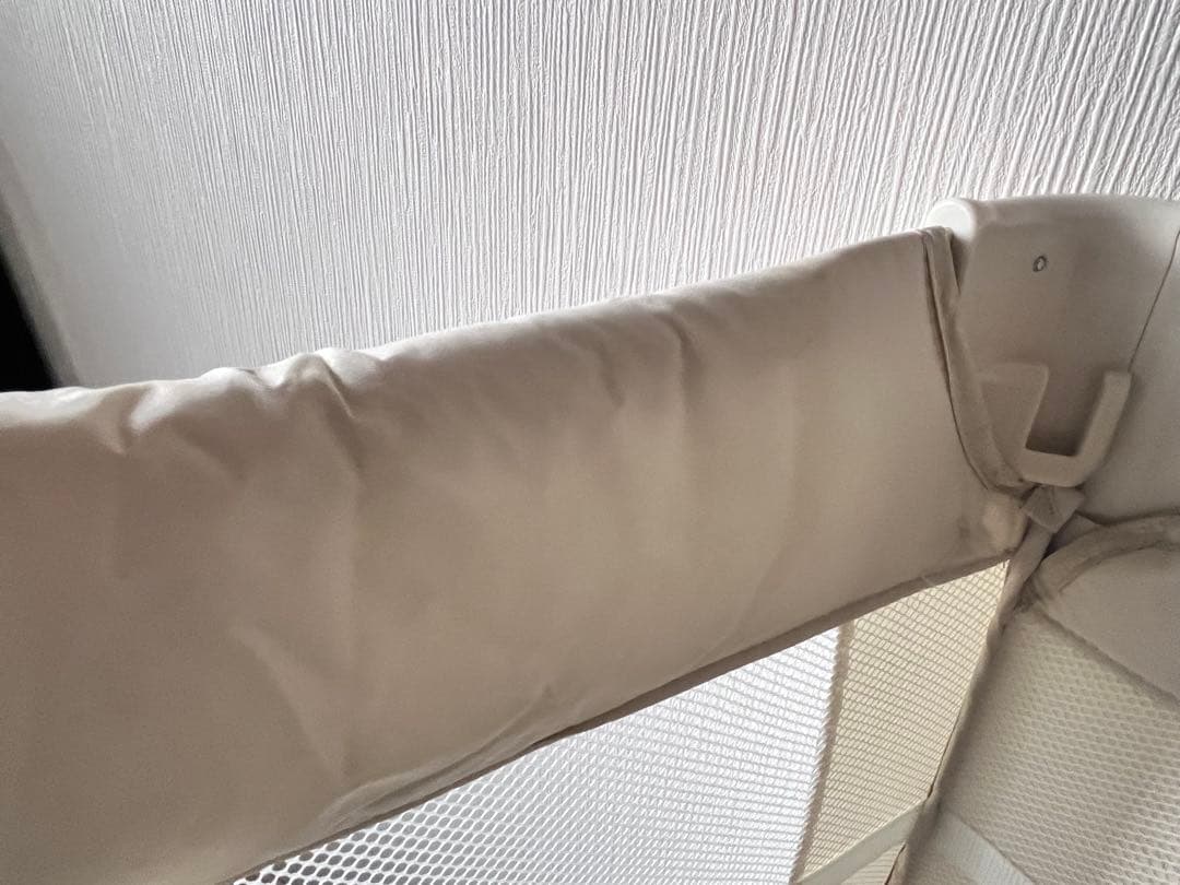 アップリカ ココネルエアー ベビー ベッド ミルクホワイト ベビーサークル 寝具