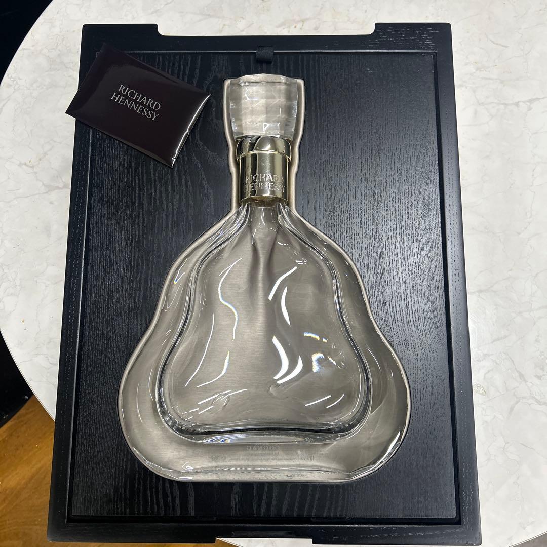 リシャール　ヘネシー　RICHARD HENNESSY 空箱　空ボトル