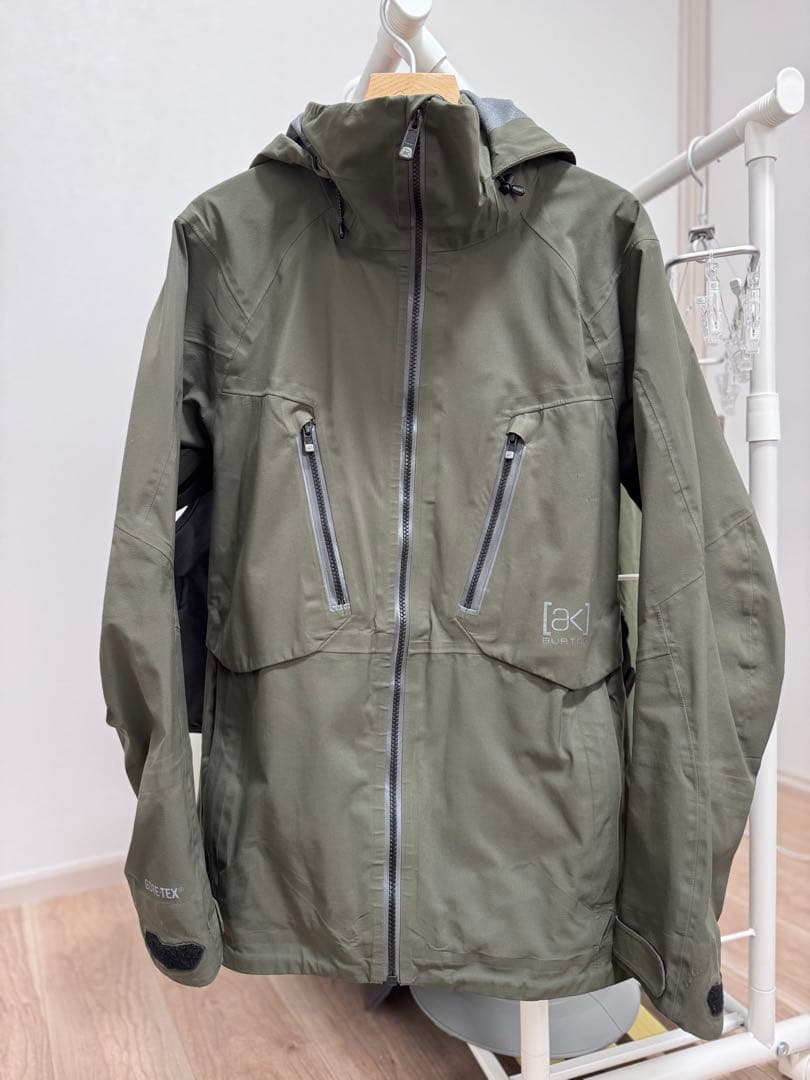 美品 Burton [ak] ホバー GORE-TEX 3レイヤージャケットXS