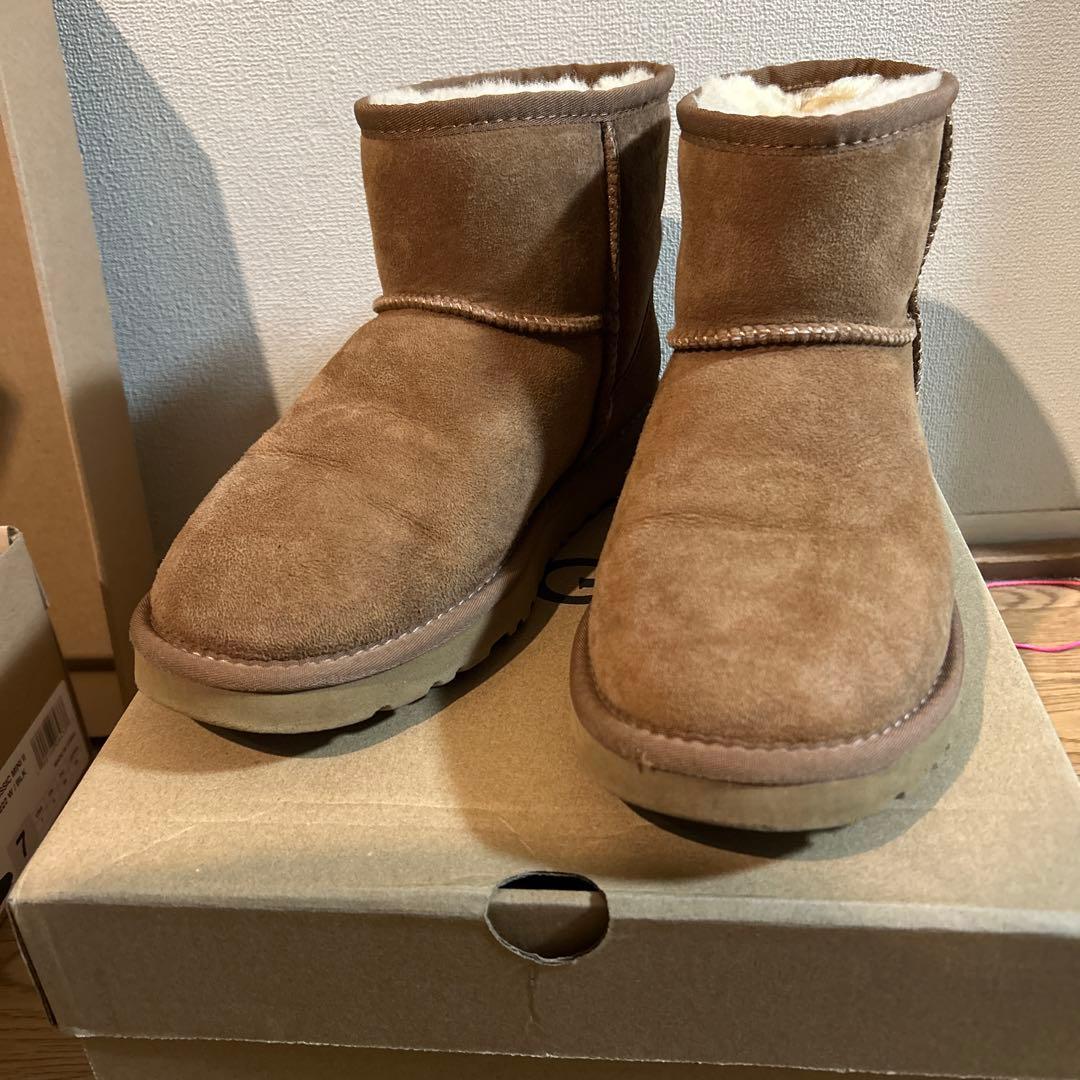 UGG アグ　ムートンブーツ　2足