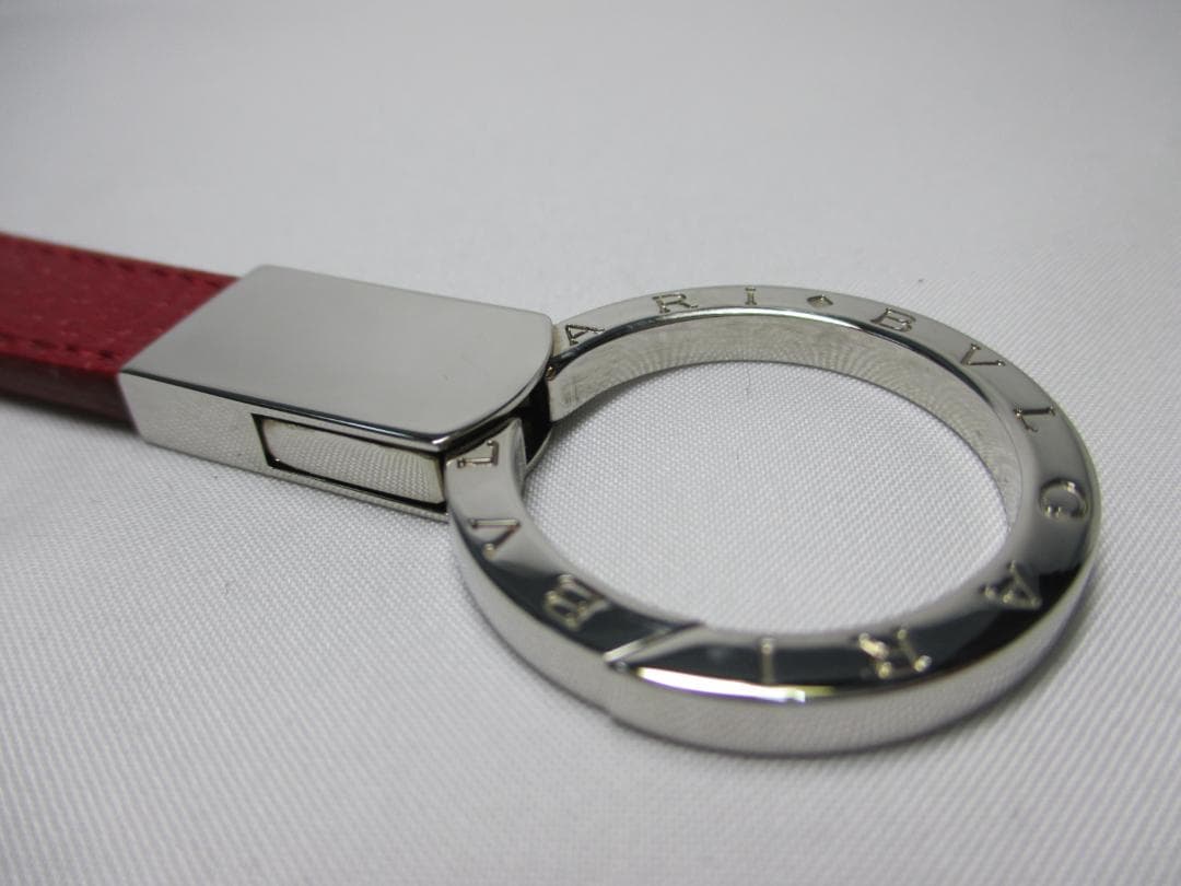 新品 ブルガリ キーリング キーホルダー 赤 本物 箱付き ラッピングOK♪