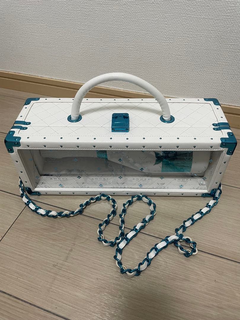 Angel champagne ホワイトデーエディション　レザータイプ