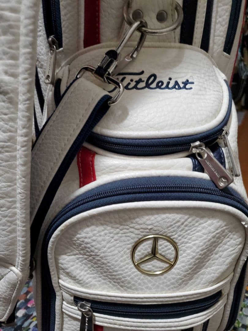 ベンツとタイトリストコラボ　キャディーバッグ
