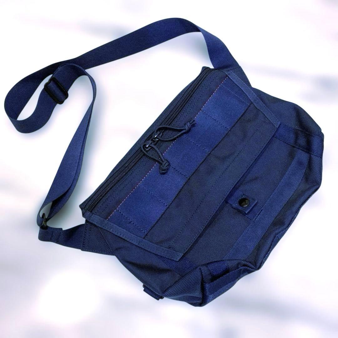 ブリーフィング　ショルダーバッグ　メッセージバッグ　ボディバッグ