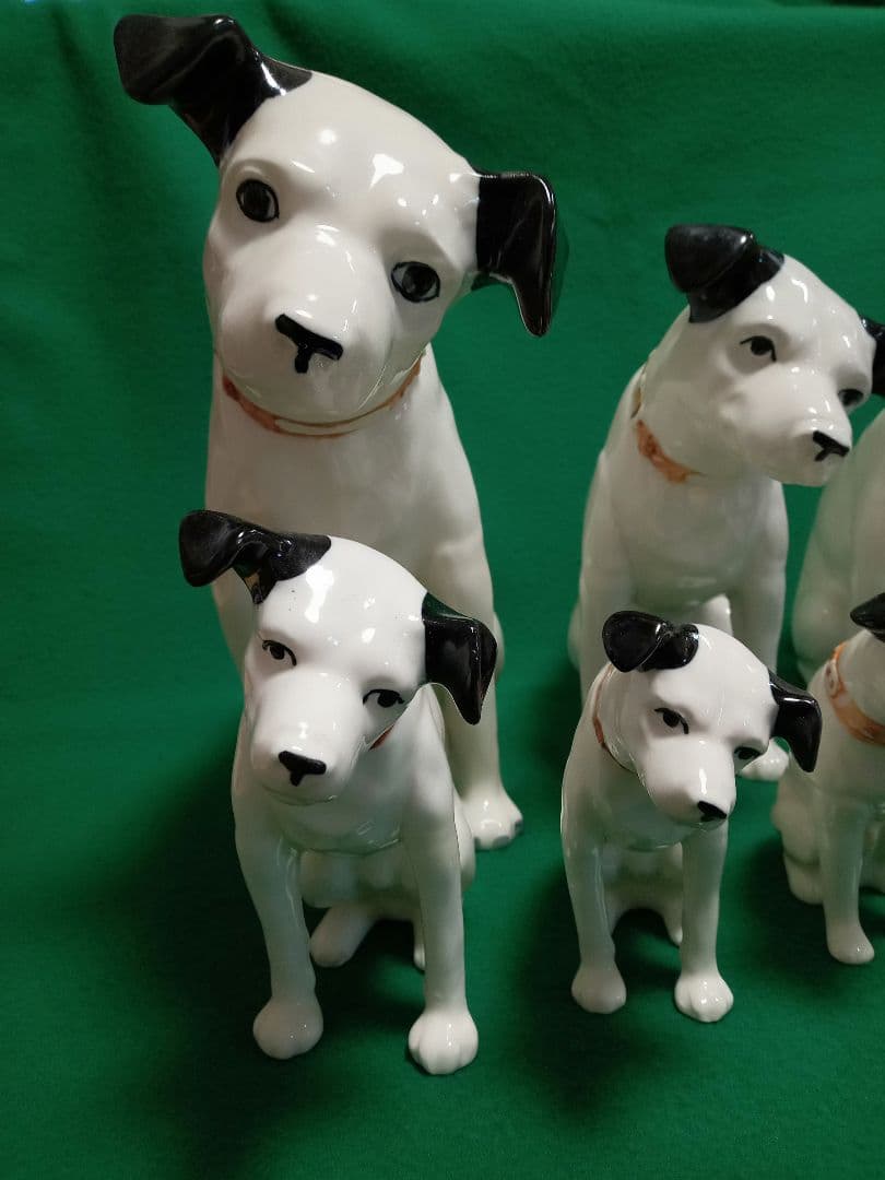 美品VICTORニッパー犬陶器製の置物 7体セットとオマケ