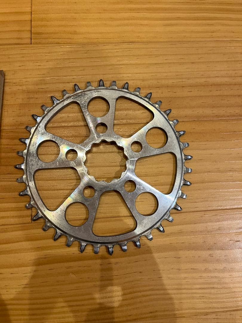 WHITE INDUSTRIES MR30 チェーンリング 40T