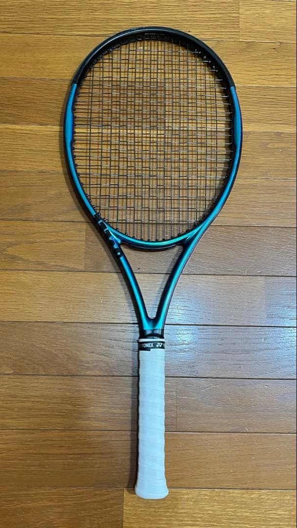 ラケット(硬式用) Wilson ULTRA TOUR 100 V.4.0 G2