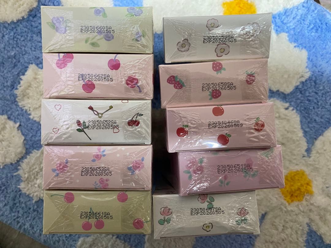 mikko illustrations FLORTTE アイライナー　中華コスメ