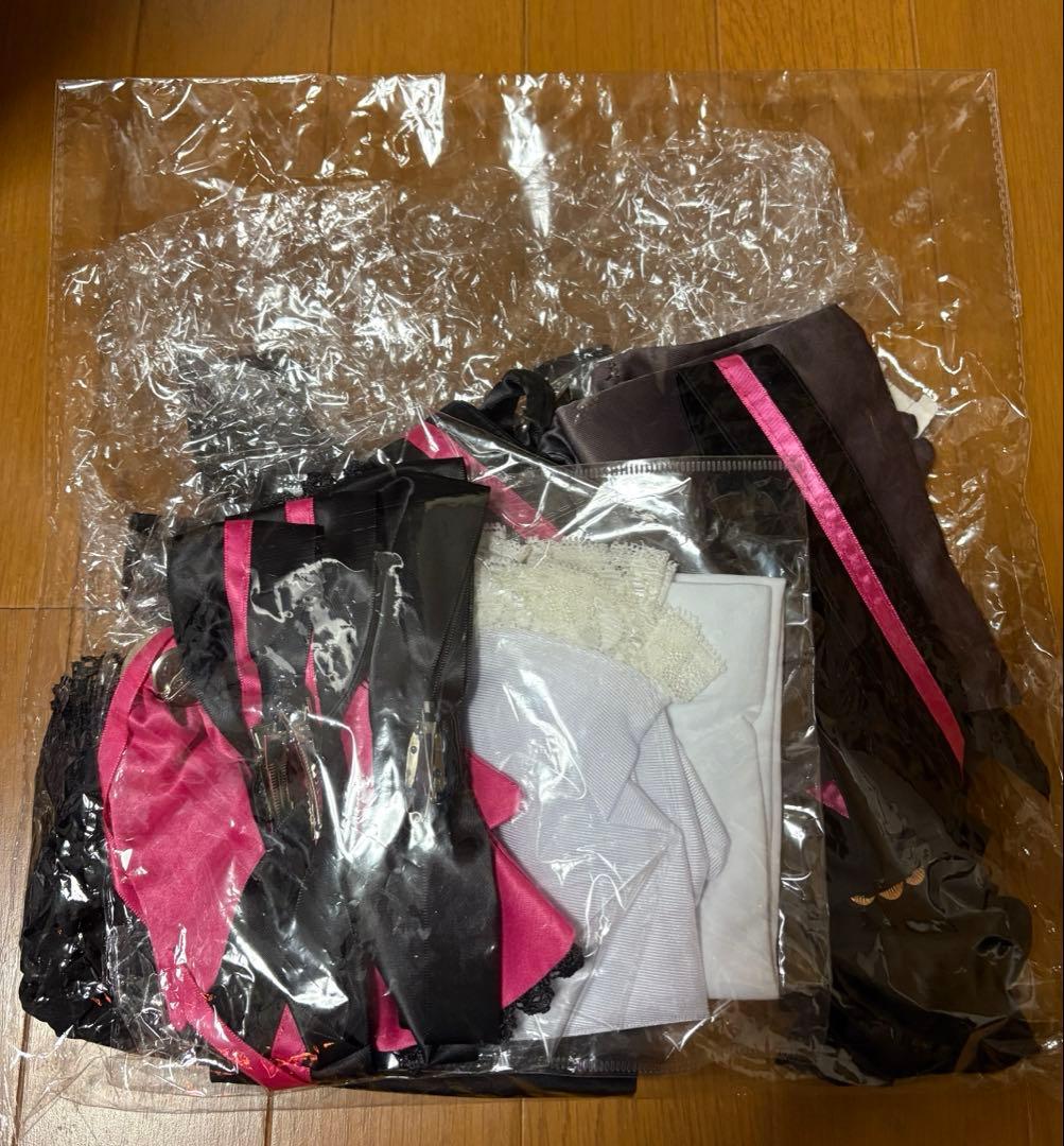 コスプレ　衣装　にじさんじ　夜見れな　VTuber