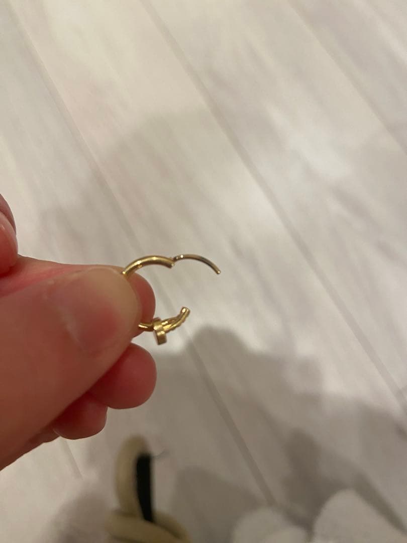 Cartier ジュストアンクル　YG ピアス(片耳用)