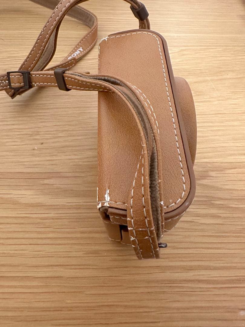 キャリングケース付き SONY Cyber-shot DSC-RX100M4