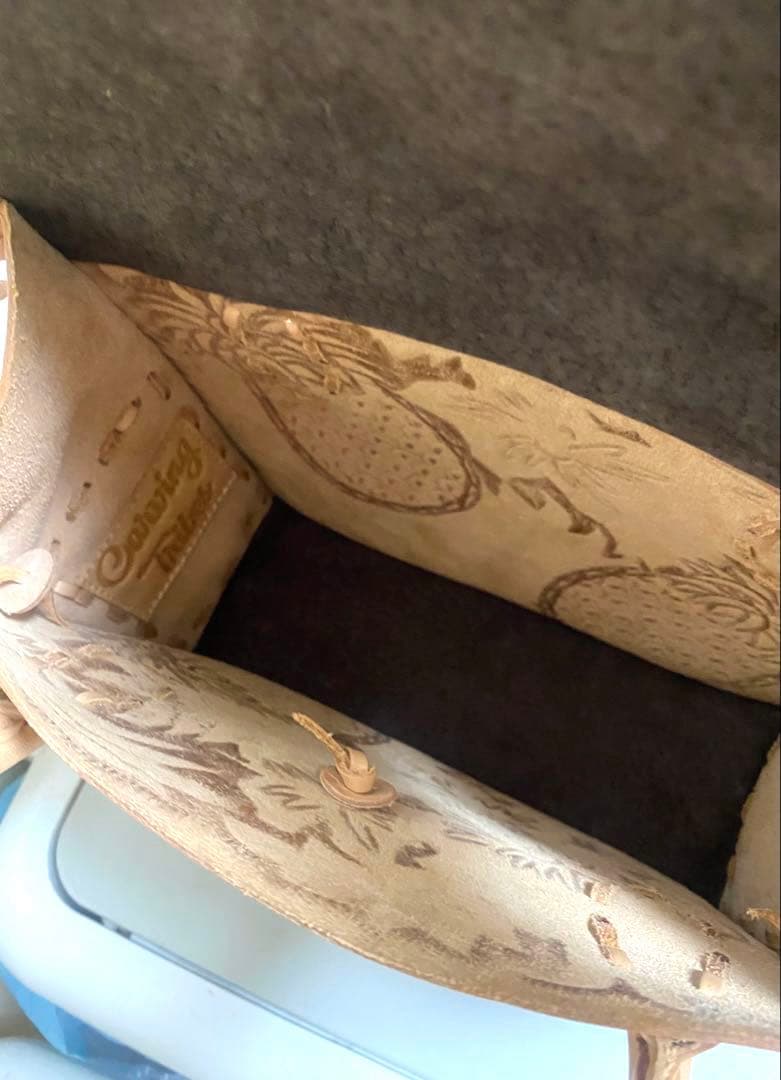 グレースコンチネンタル カービングトライブス マエストラSトロピカル柄夏限定