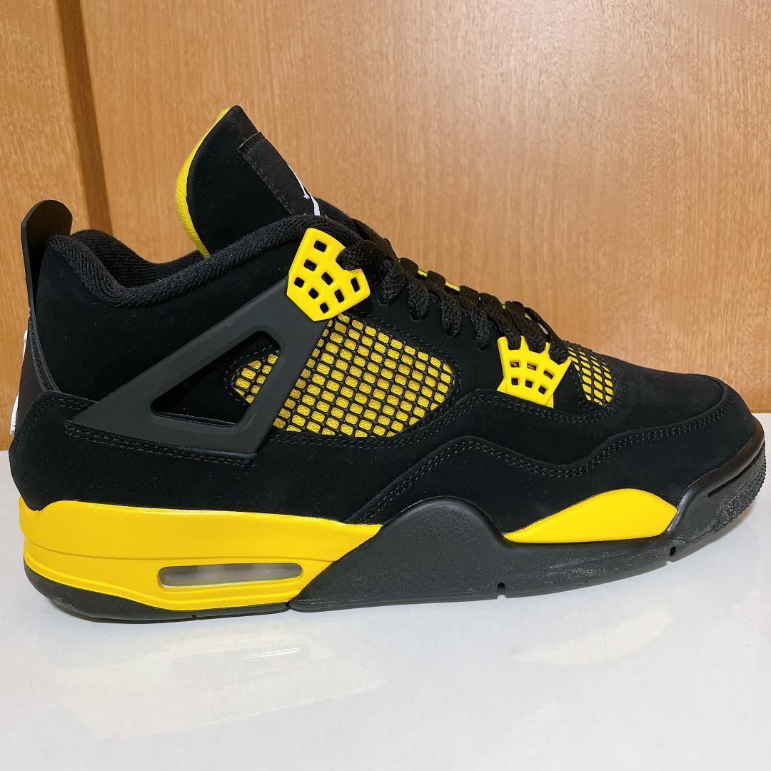NIKE AIR JORDAN 4 RETRO サンダー ナイキ エア