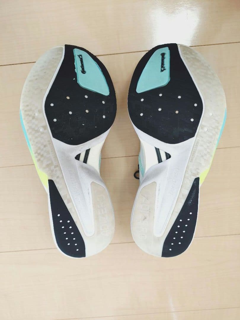 アディダス　アディゼロボストン13