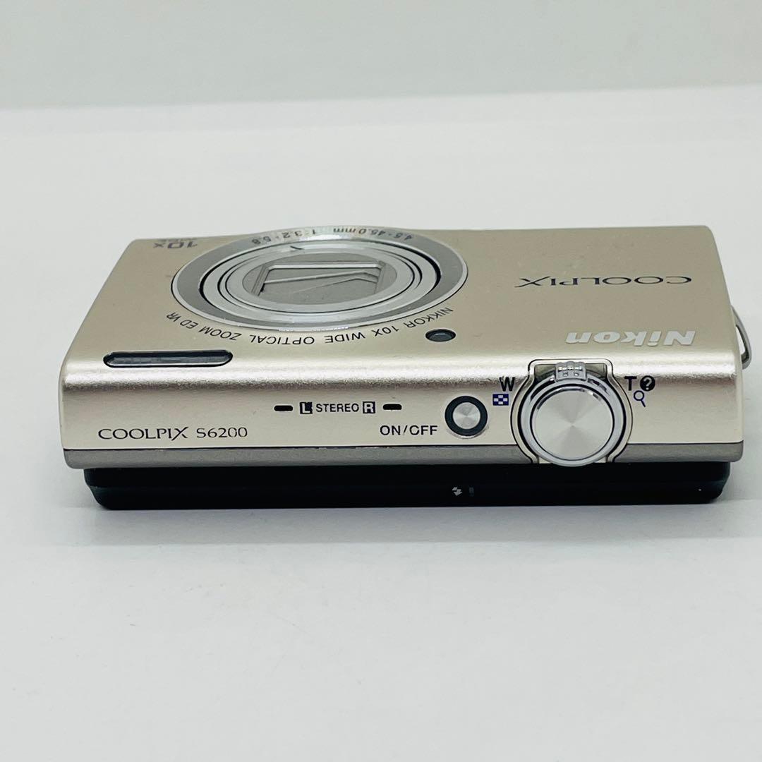 Nikon ニコン　コンパクトデジタルカメ　COOLPIX S6200 訳あり
