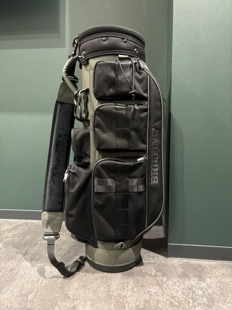 BRIEFING ゴルフバッグ・キャディバッグ ブラック・グレー