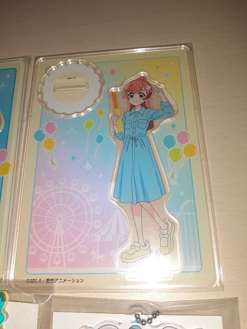キュアスカイ　キュアプリズム　缶バッジ　アクリルスタンド
