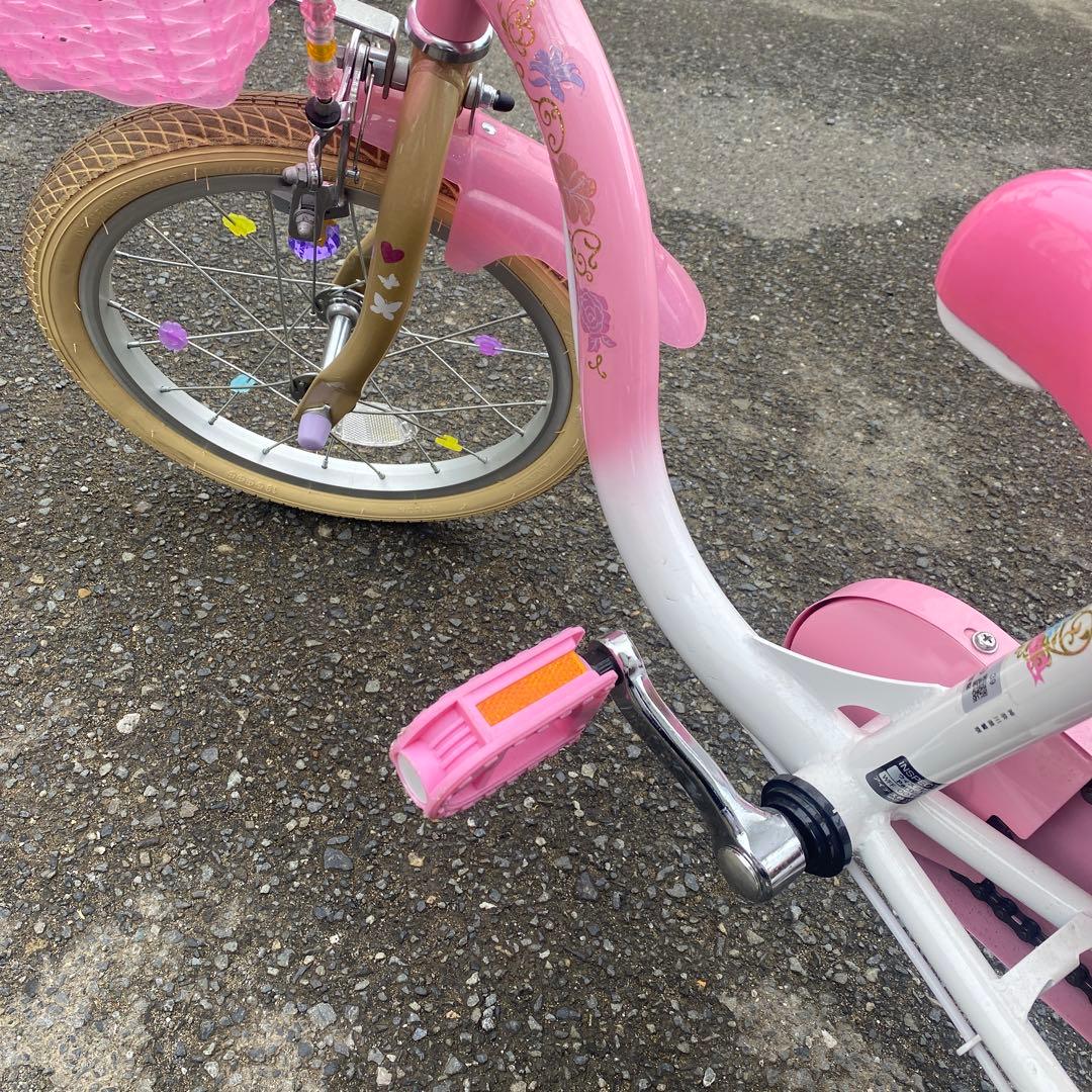 プリンセス　自転車16インチ補助輪付き